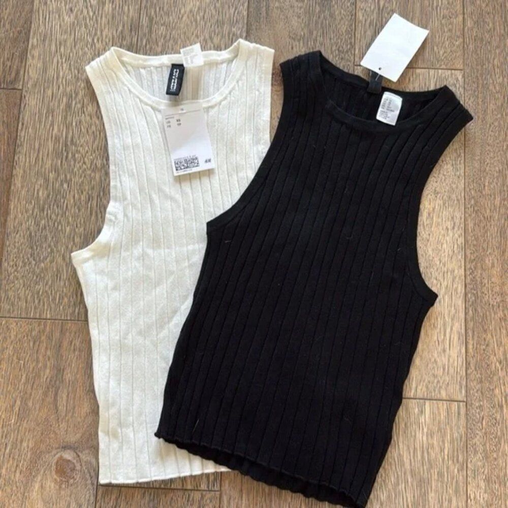 Lot of 2 Black White Ribbed Knit Sleeveless Soft Top XS